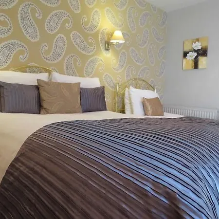 ザ ブラントウッド