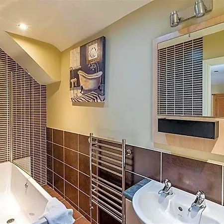 The Brantwood 4*